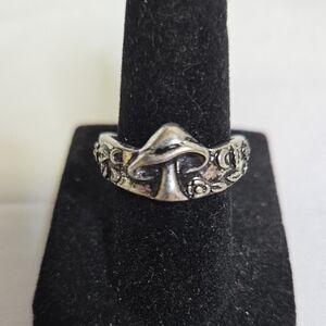 Silver Tone Mushroom Ring, Cottagecore Whimsical, Size 7